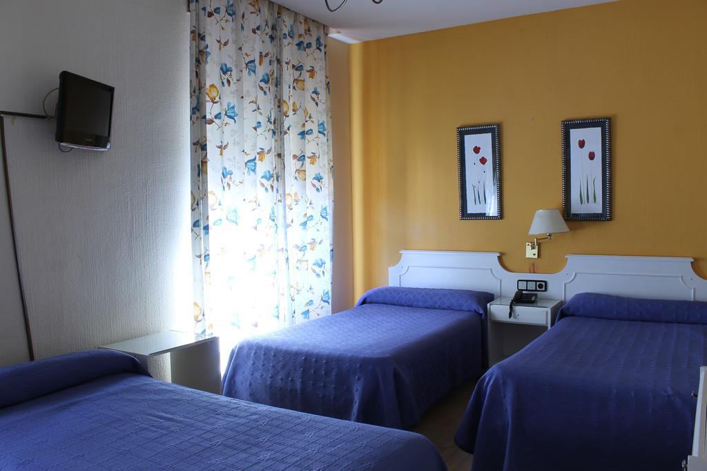 Hotel Residencia Gran Via Salamanca Cameră foto